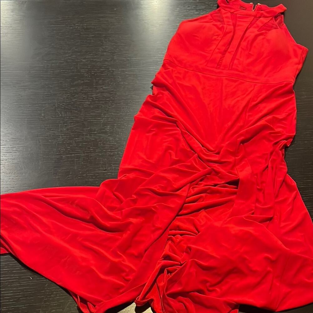 Nw Nightway Elegant Highneck red gown size 10